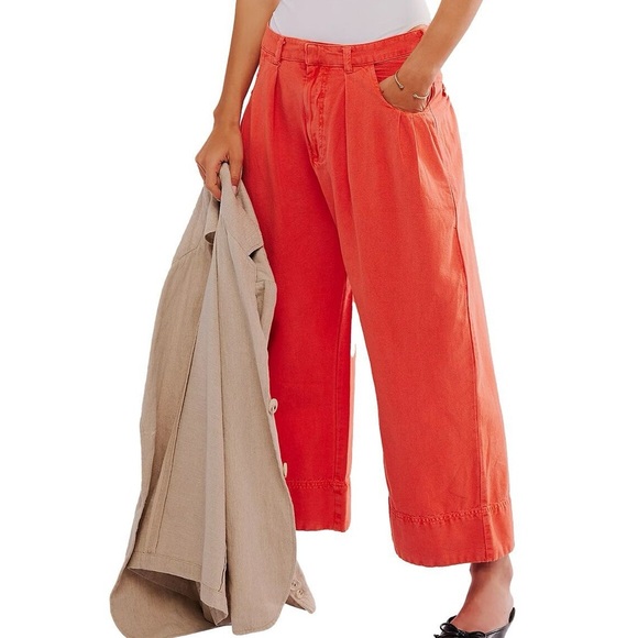 NWT FREE PEOPLE Sweet Talk Chino Cropped Pants - Picture 1 of 16